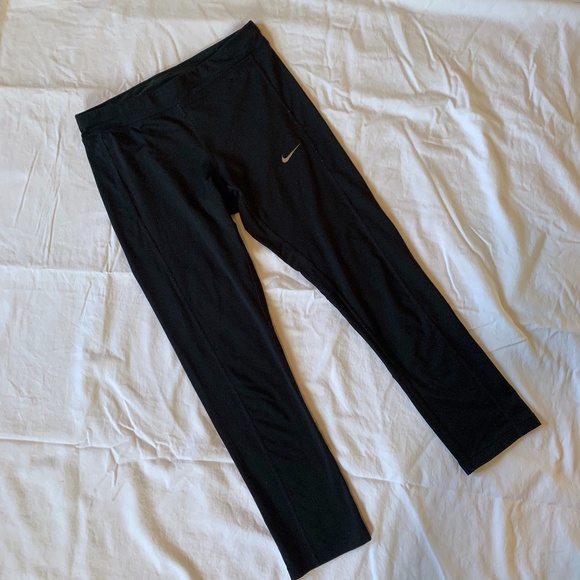 Nike Dry Fit capri leggings Black Small - Picture 1 of 3